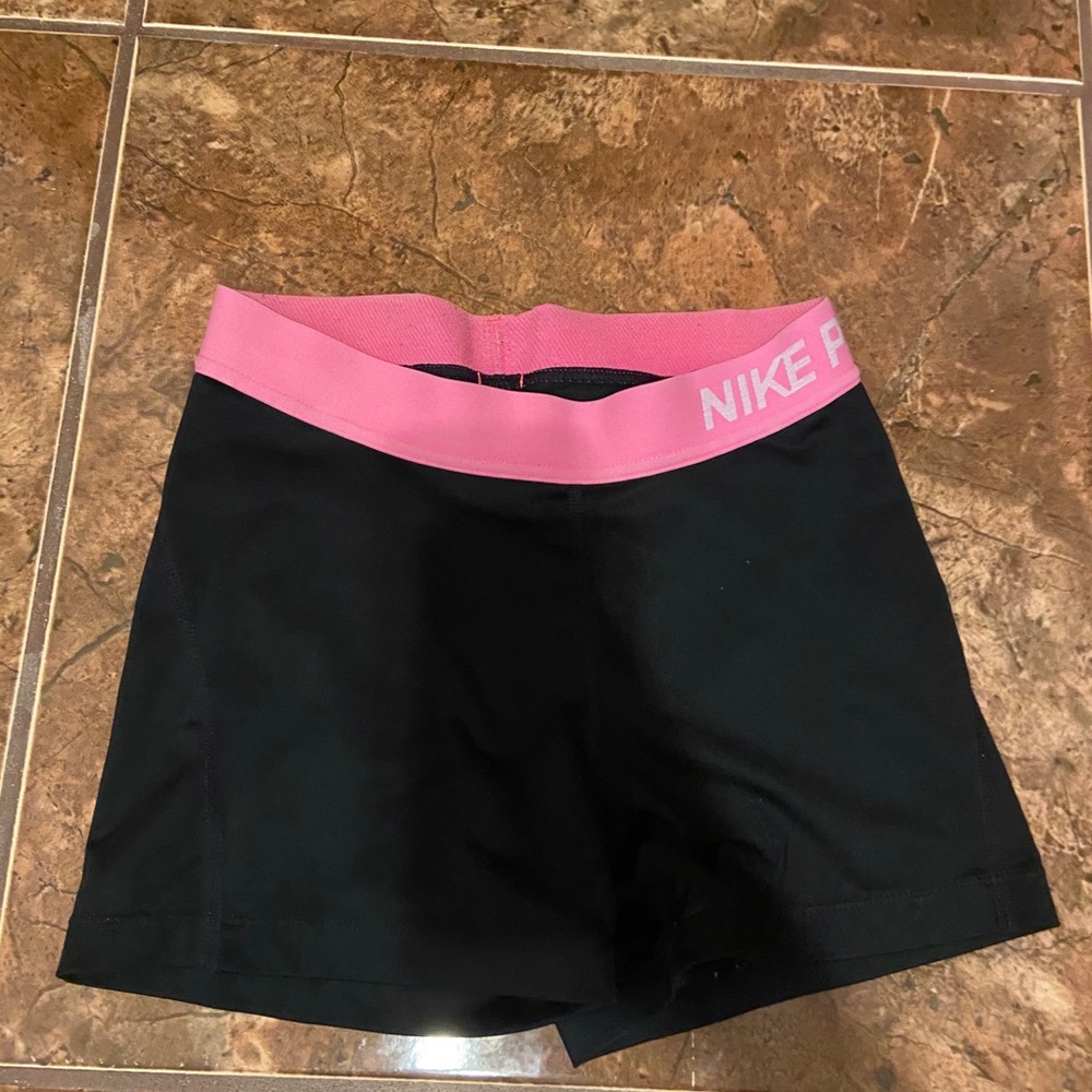 black nike pros
